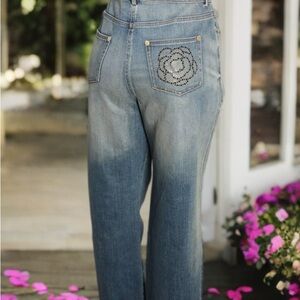 ❌SOLD❌St. John Camelia Straight Leg Jeans!